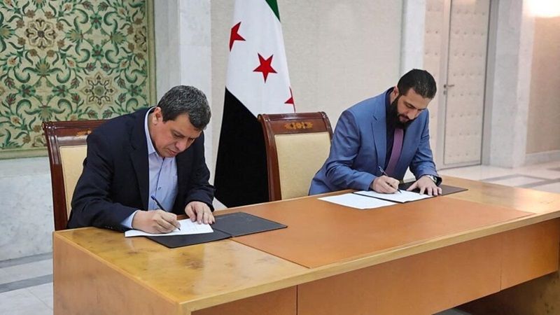 "اتفاق قسد مع الشرع"... هل دعمته "إسرائيل" طمعًا بالتطبيع؟