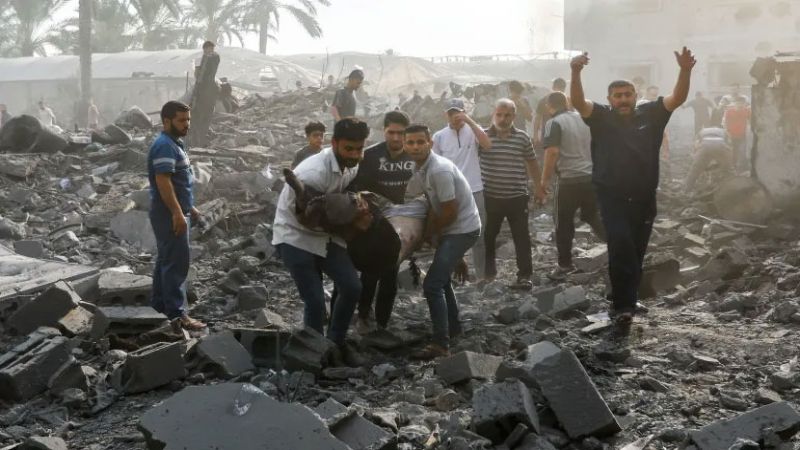 العدوان على غزّة.. مزيدٌ من الشهداء والجرحى وتحذيرات من تفشي المجاعة بعد إغلاق المخابز