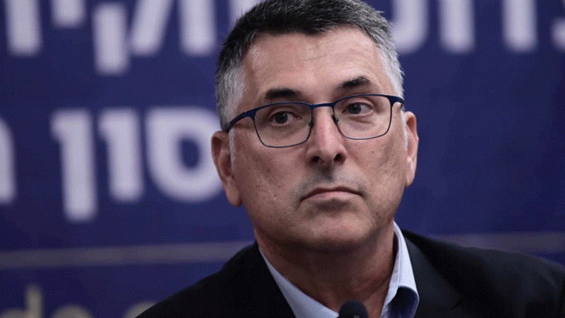 العدو لا يستبعد مسارًا دبلوماسيًا لـ"منع" النووي الإيراني