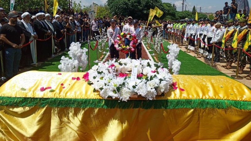 حزب الله وجماهير المقاومة يشيّعون ثلّة من الشهداء في عدشيت – القصير