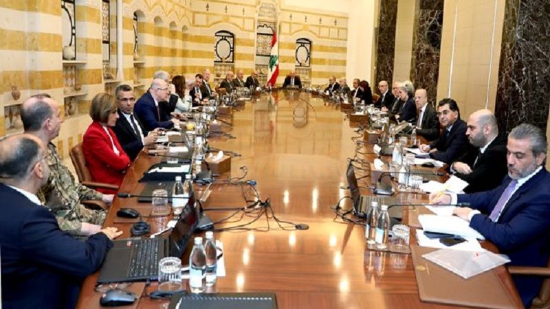 جلسة بعبدا.. تهميش المطالبات بجدول زمني لـ "سحب السلاح"
