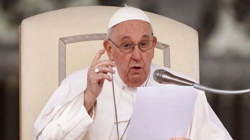 صحيفة صهيونية تهاجم البابا الراحل: انتقاده لـ"إسرائيل" كان واضحًا ومستمرًّا