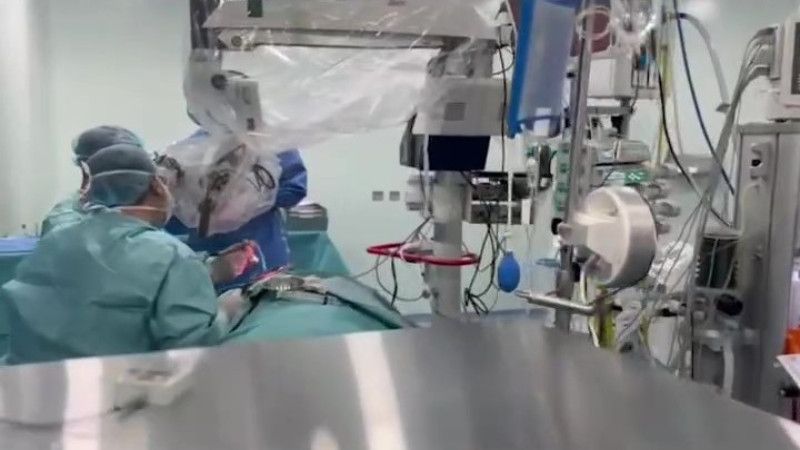  استئصال ورم معقّد ونادر جدًا.. إنجاز يعكس التفوق الطبي في مستشفى الرسول الأعظم "ص"