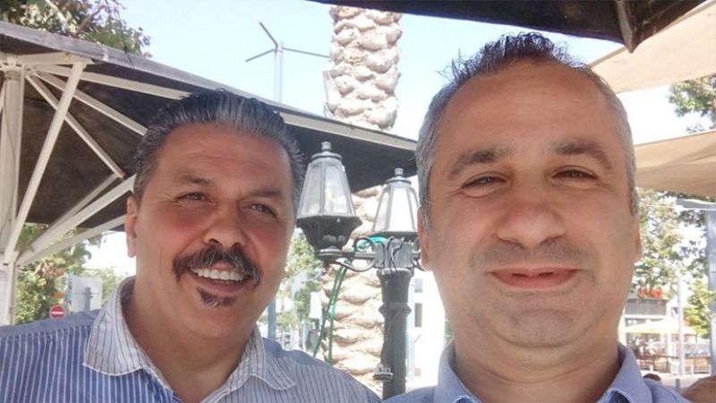 وفد من