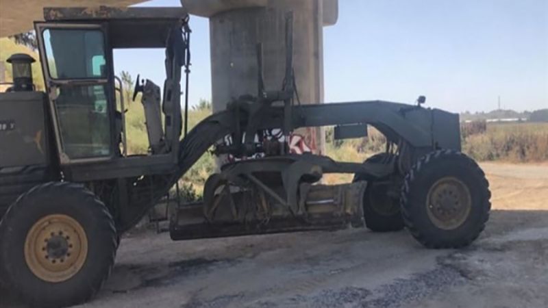 الاحتلال يبني سواتر رملية حول غلاف غزة خوفاً من
