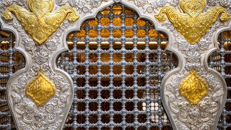 بالصور: الشباك الجديد لمرقد السيدة زينب (ع) قبيل نقله الى سوريا