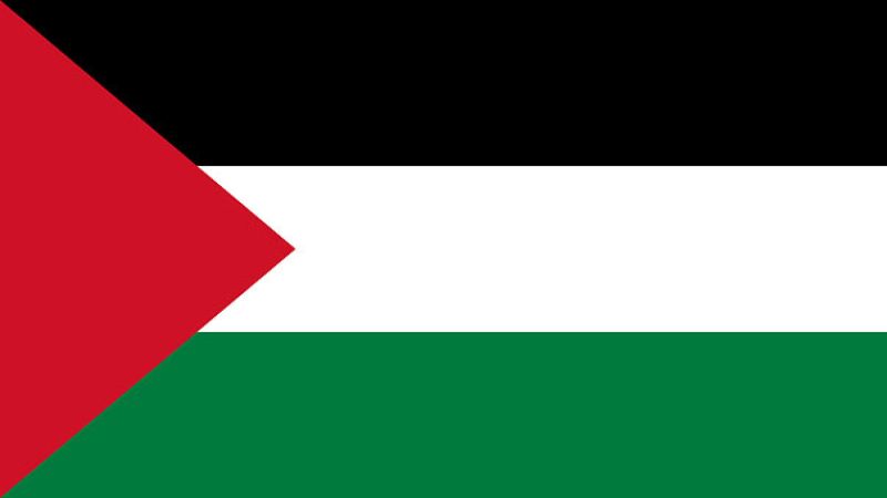 فلسطين المحتلة| طائرات الاحتلال تشن غارة على دير البلح وسط قطاع غزة فلسطين المحتلة| طائرات الاحتلال تشن غارة على دير البلح وسط قطاع غزة