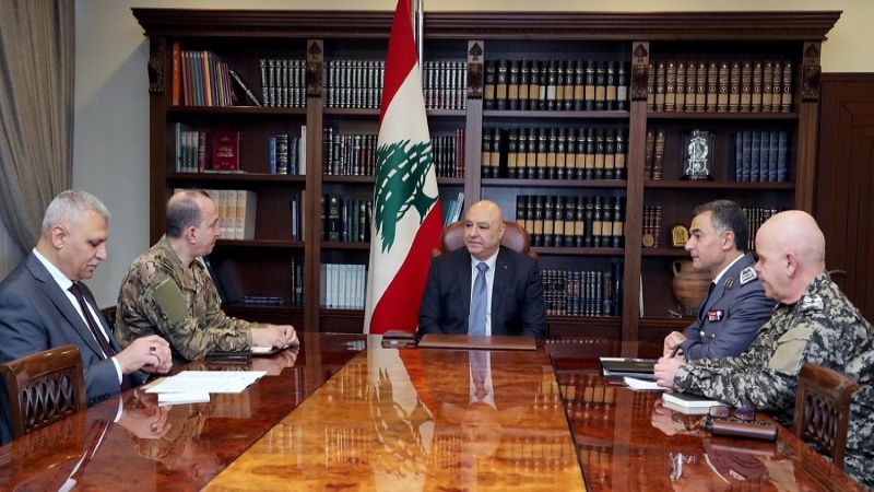 لبنان| رئيس الجمهورية ترأس اجتماعًا أمنيًا بحث الإجراءات المتّخذة للمحافظة على الاستقرار لبنان| رئيس الجمهورية ترأس اجتماعًا أمنيًا بحث الإجراءات المتّخذة للمحافظة على الاستقرار