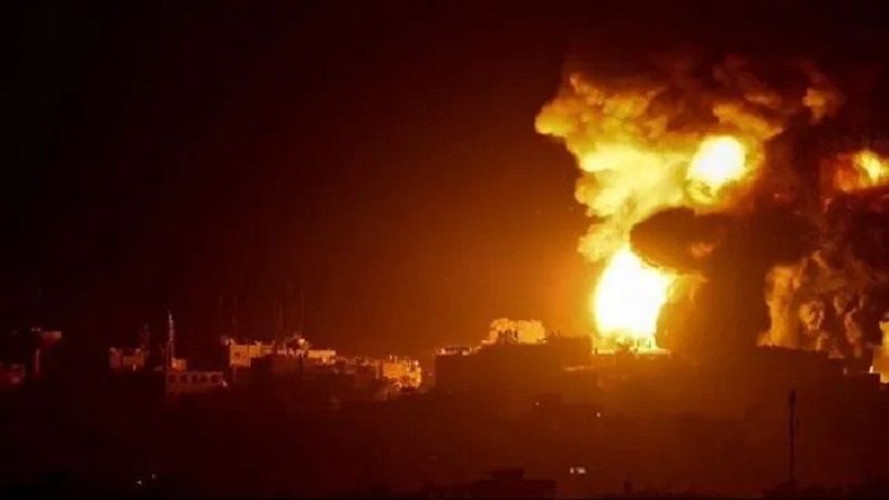 فلسطين المحتلة| مدفعية الاحتلال تقصف شمال غرب بيت لاهيا شمالي غزة فلسطين المحتلة| مدفعية الاحتلال تقصف شمال غرب بيت لاهيا شمالي غزة