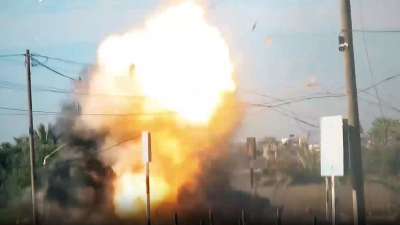 فلسطين المحتلة | إعلام العدو: انفجار عبوة ناسفة أدّت لمقتل وجرح جنود "إسرائيليين" في رفح فلسطين المحتلة | إعلام العدو: انفجار عبوة ناسفة أدّت لمقتل وجرح جنود "إسرائيليين" في رفح