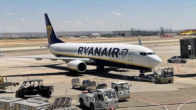 إعلام العدو: شركة الطيران الأيرلندية ryanair تمدد إلغاء رحلاتها من وإلى "إسرائيل" بسبب "الوضع الأمني" إعلام العدو: شركة الطيران الأيرلندية ryanair تمدد إلغاء رحلاتها من وإلى "إسرائيل" بسبب "الوضع الأمني"