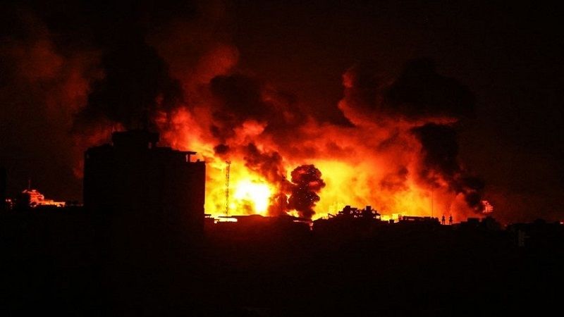 فلسطين المحتلة| شهيد وعدد من الإصابات بغارة لمُسيّرة "إسرائيلية" استهدفت مجموعة من المواطنين في جباليا البلد شمال قطاع غزة فلسطين المحتلة| شهيد وعدد من الإصابات بغارة لمُسيّرة "إسرائيلية" استهدفت مجموعة من المواطنين في جباليا البلد شمال قطاع غزة