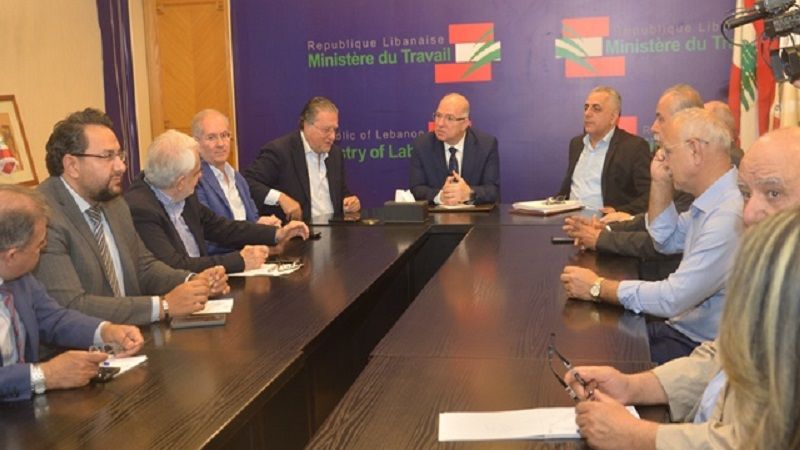 الوزير حيدر: رفع الحد الأدنى للأجور إلى 28 مليونًا مع زيادة التقديمات العائلية والمدرسية