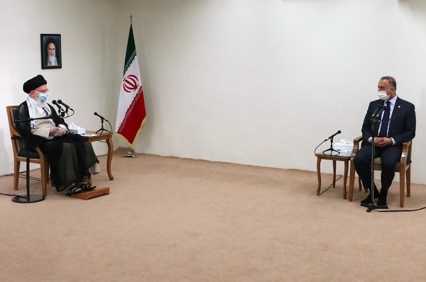 الإمام الخامنئي خلال استقباله الكاظمي: إيران ستوجه ضربة بالمثل للأمريكيين ردا على اغتيالهم القائد سليماني