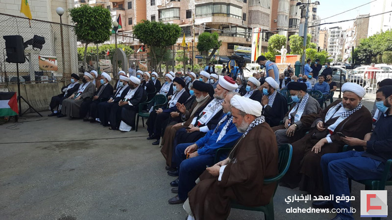 وقفة تضامنيّة نظمتها هيئة علماء بيروت استنكارًا لجرائم العدو الوحشيّة ورفضًا لانتهاك حرمة المسجد الأقصى